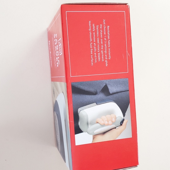 Brand New Brookstone Fabric Shaver - Great Gift! - Picture 6 of 7